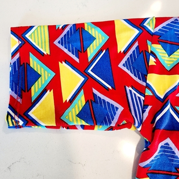 LulaRoe Colorful Multicolored Geometric Triangle Patterned Top Women's Medium M - Picture 3 of 5